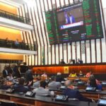 Janela partidária movimenta 20 deputados e redesenha forças na Assembleia Legislativa da Bahia